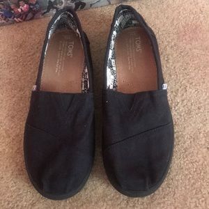 Toms size 5.5